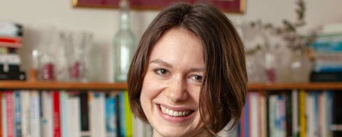 Beth O’Leary, author