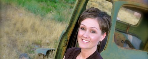 Cheryl Bradshaw, author