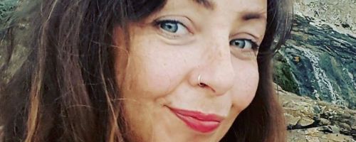 Daisy Pearce, author
