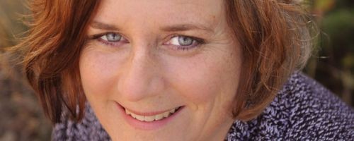 Deryn Collier, author