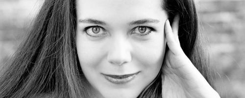 Jennifer Lynn Barnes, author