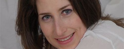Kaylea Cross, author