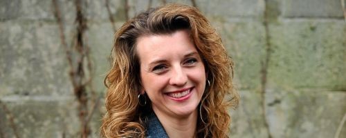 Larissa Reinhart, author