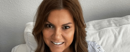 Laura Pavlov, author