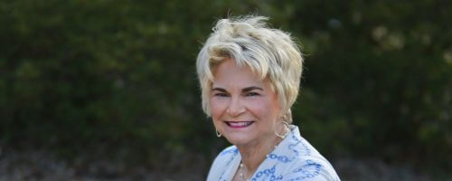 Leah Weiss, author