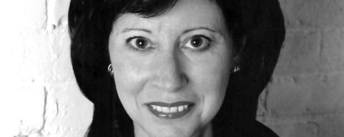 Linda Barnes, author