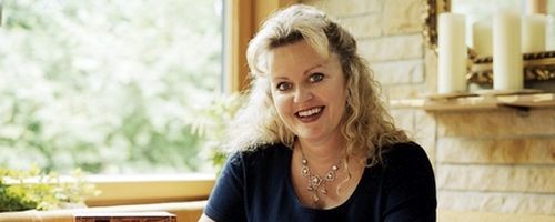 Petra Durst-Benning, author