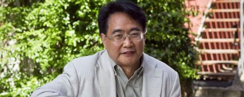 Qiu Xiaolong, author