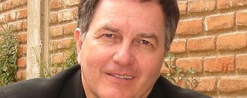 Roberto Ampuero, author
